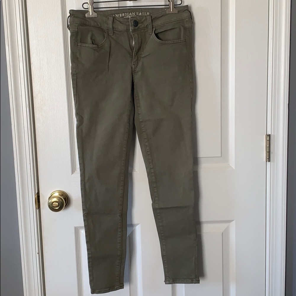 American Eagle green jeggings